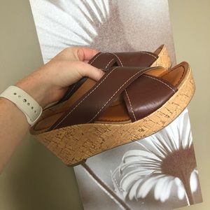 wedged sandals
